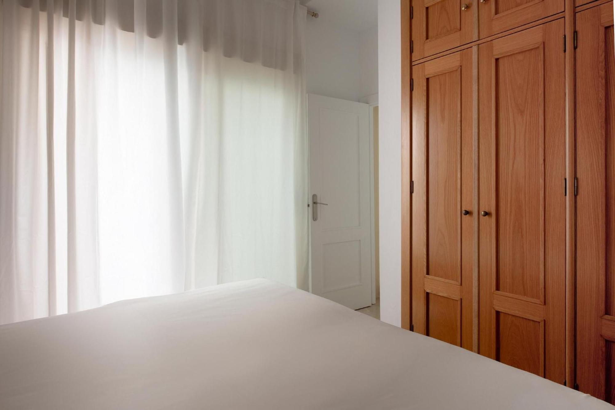 Apartment Duque 17 *